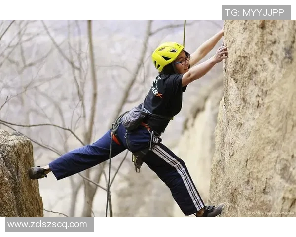 北京攀岩队防守策略解析：攀岩热点的背后故事与技巧分享
